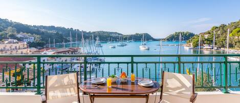 Superior Apartment, 2 Bedrooms, Sea View | Balcony view