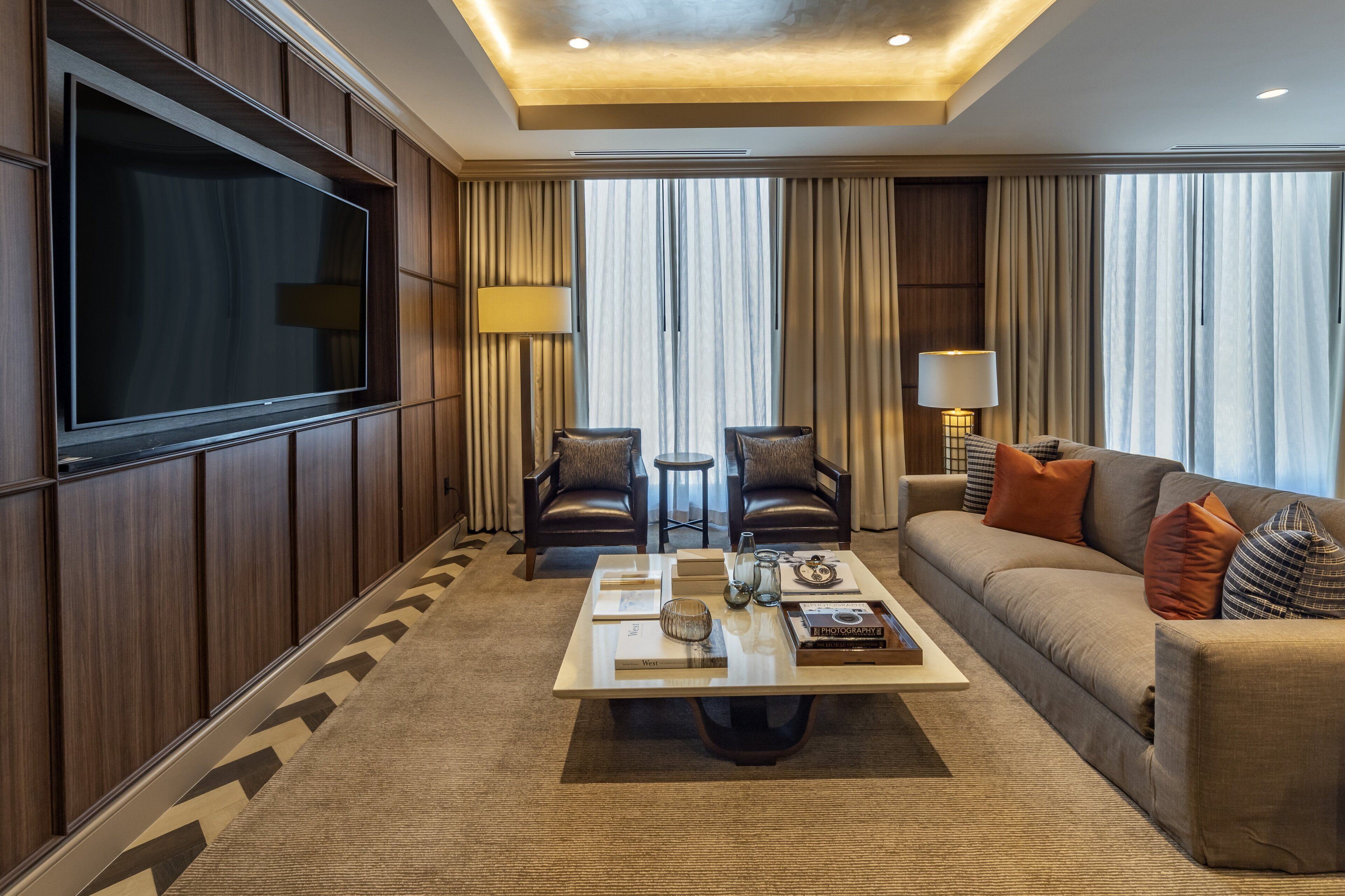 1 bedroom, egyptian cotton sheets, premium bedding, down duvets