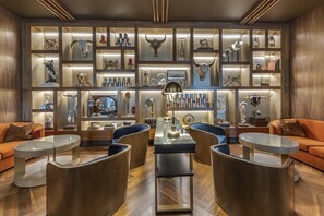 3 restaurants servant le petit déjeuner, spécialités Cuisine américaine