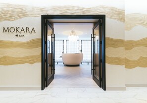 Sauna, soins corporels, massages aux pierres chaudes