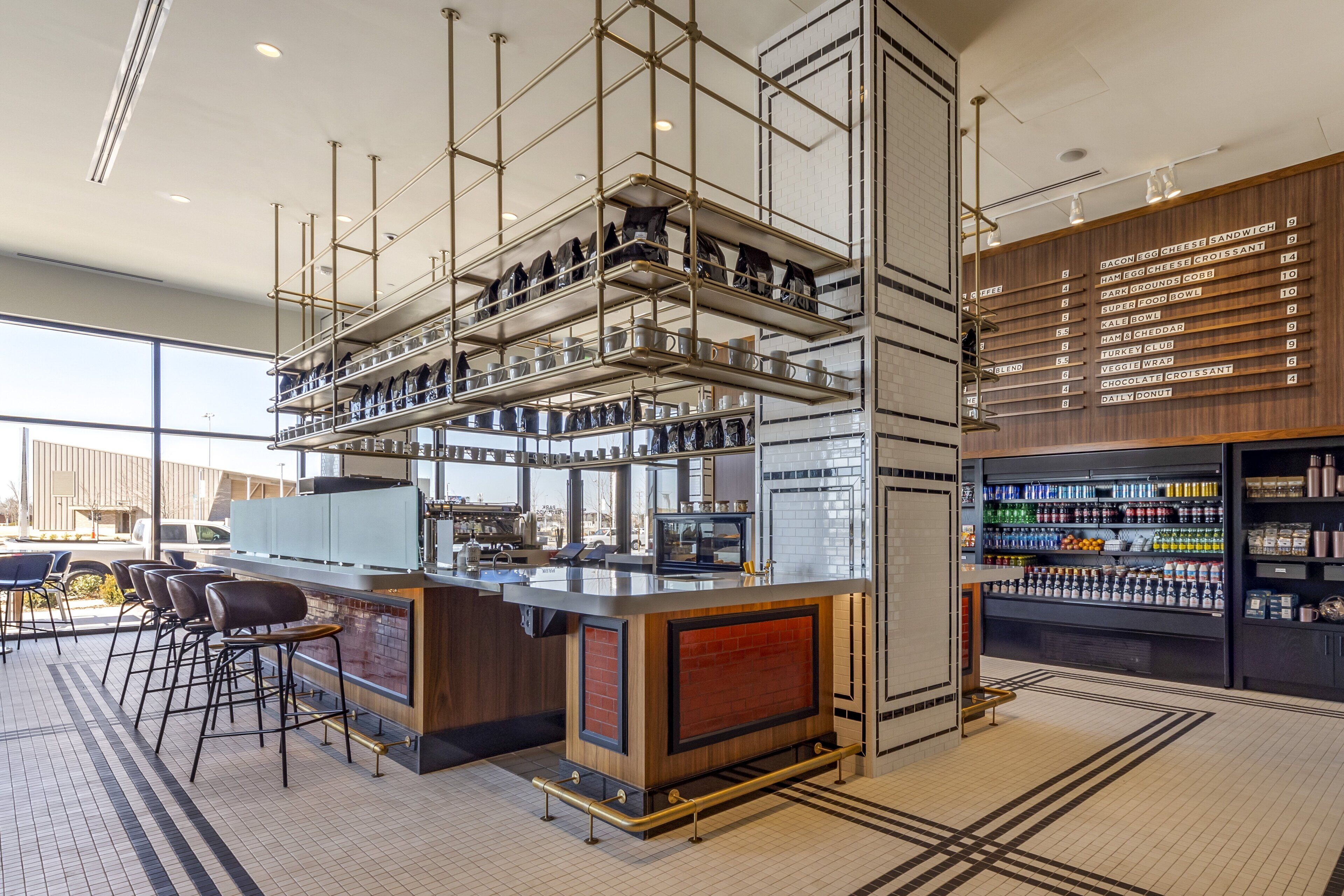 3 restaurants, breakfast, lunch, dinner served; american cuisine