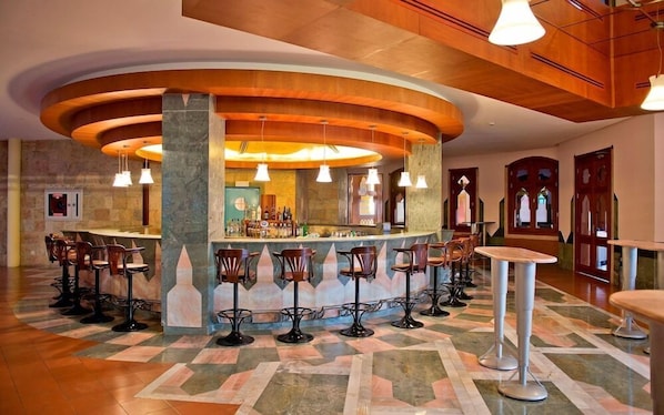 Bar (in der Unterkunft)