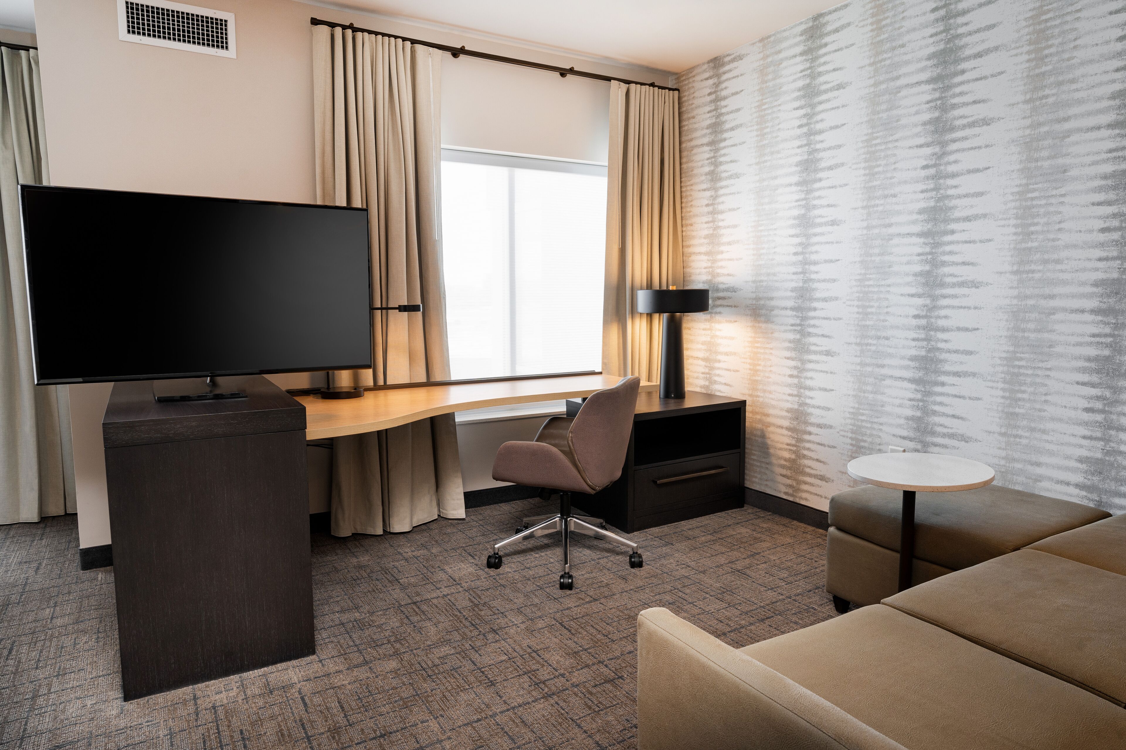 42-inch flat-screen tv with cable channels, tv