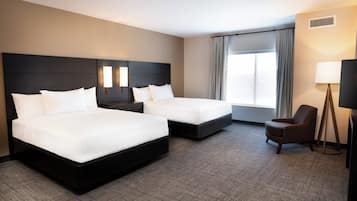1 bedroom, blackout drapes, iron/ironing board, free WiFi