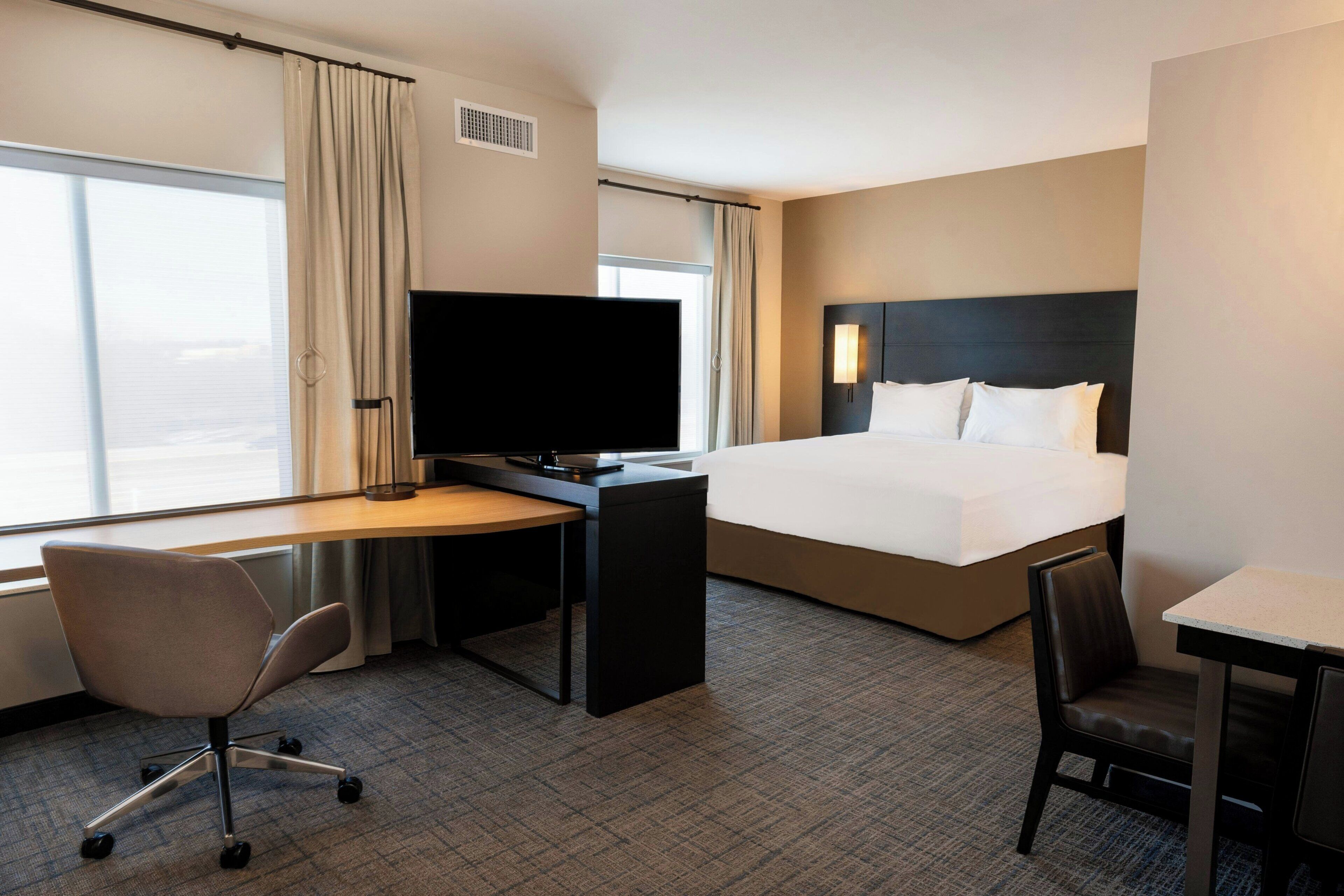 Studio Suite, 1 King Bed with Sofa bed | 1 bedroom, desk, blackout drapes, iron/ironing board