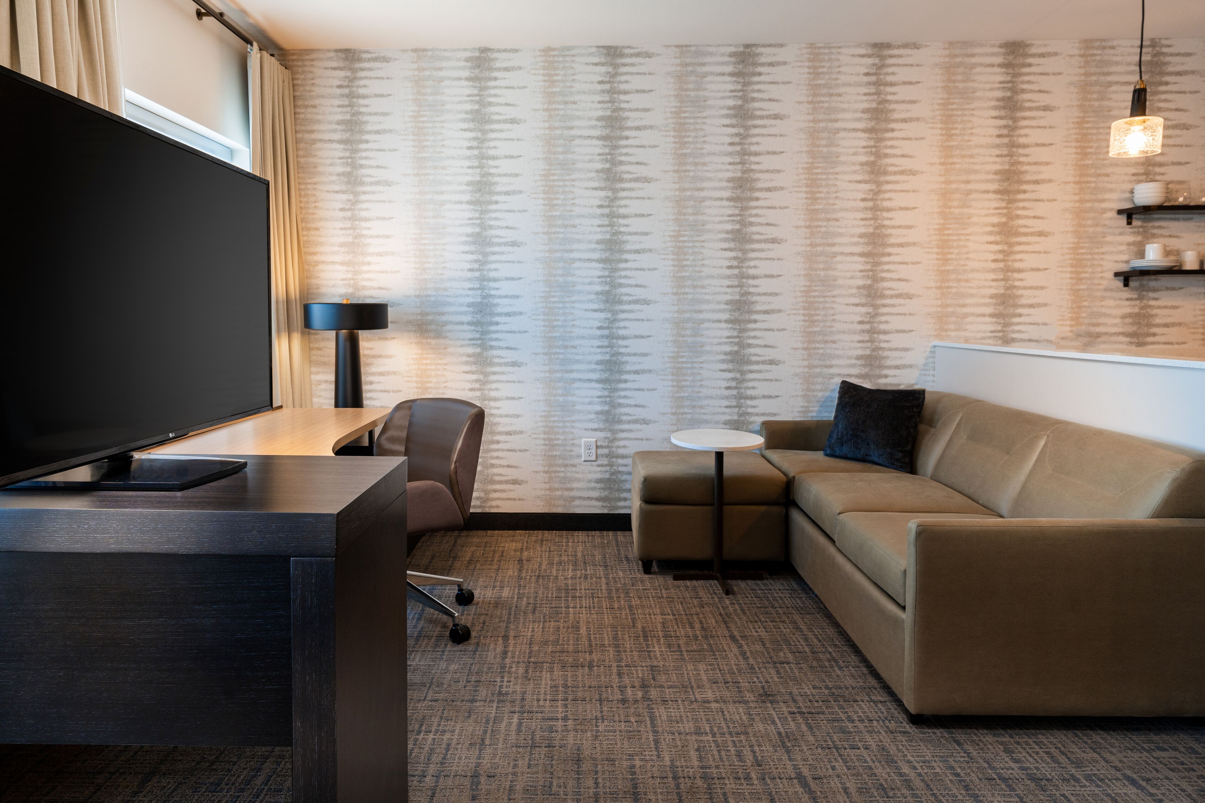 42-inch flat-screen tv with cable channels, tv