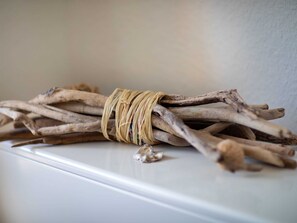 Unclassified image, 5 of 15, button