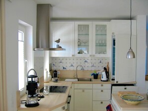 Imagen sin descripción, 2 de 12, botón