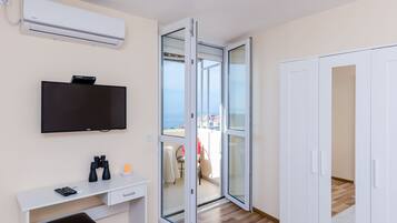 Apartment (One-Bedroom Apartment) | Interior