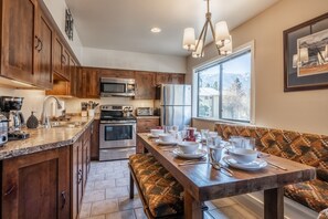 Fridge, microwave, oven, stovetop - Fall Availability! Pet-friendly Condo with Loft! Shared Hot Tub and Pool Access! (Mammoth Lakes)