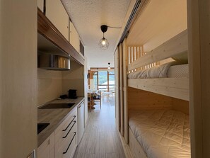 Room - Spacious studio, panoramic view - 4 guests (Montgenèvre)