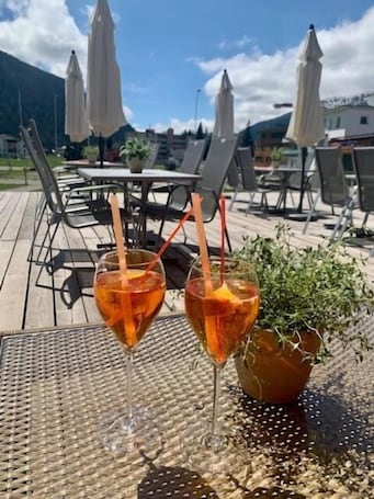 Property grounds. Hotel Bünda Davos