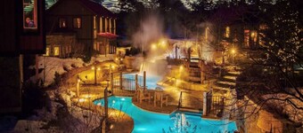 Loft with a View of Blue - Wifi, Linens/Towels Included