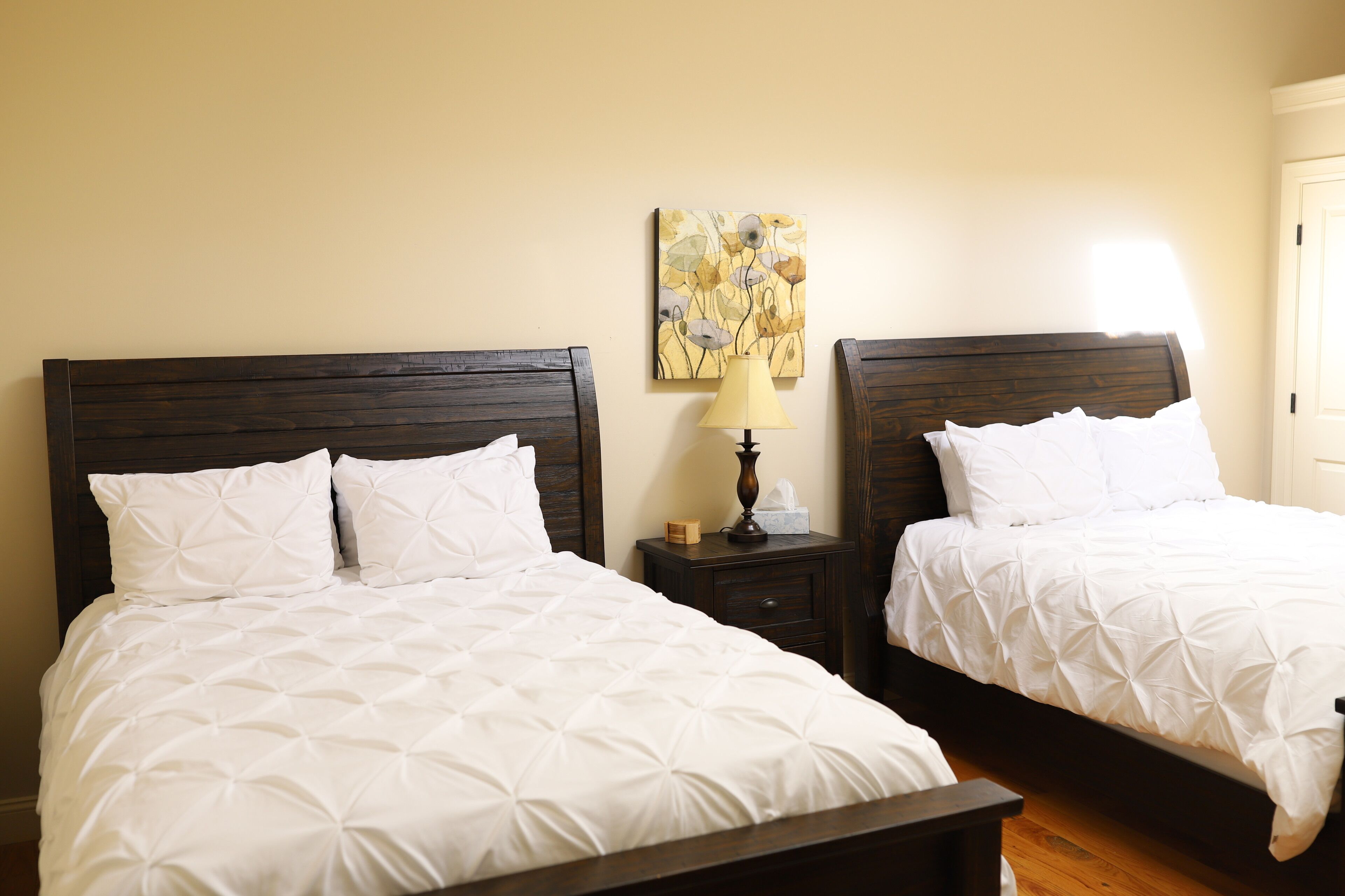 Apartment Master Suite at Cornerstone Inn