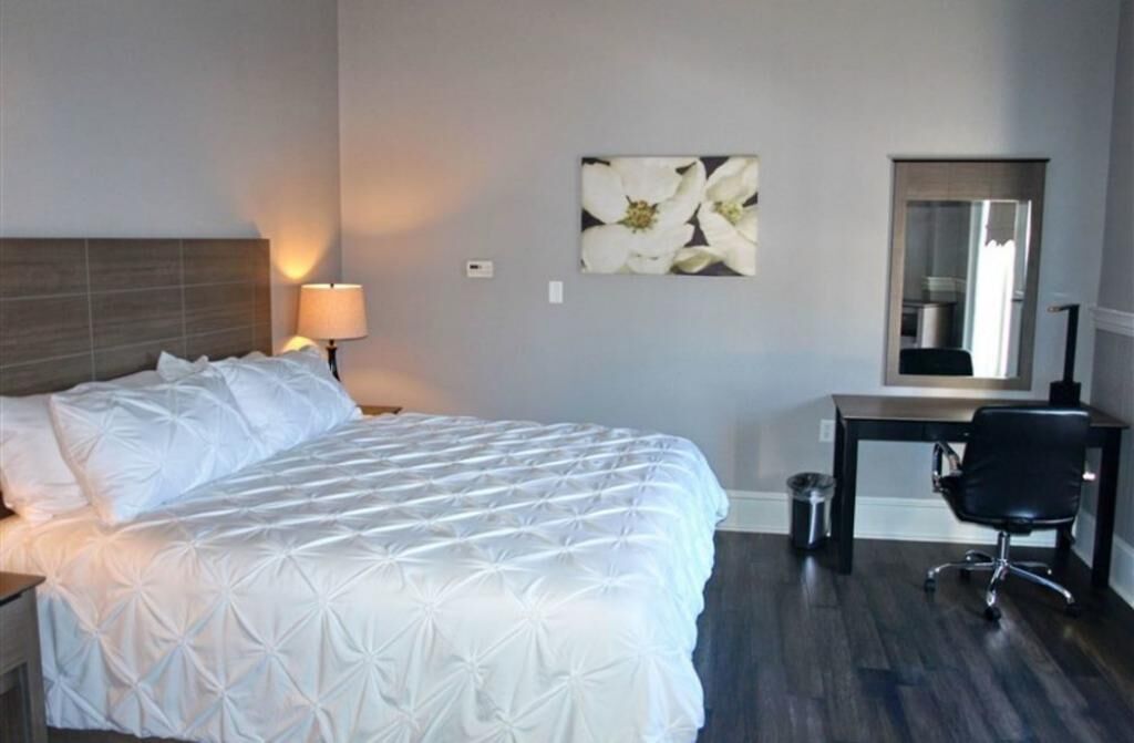 Ensuite Quad at Cornerstone Inn