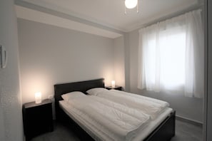 2 habitaciones, tabla de planchar con plancha y wifi gratis 