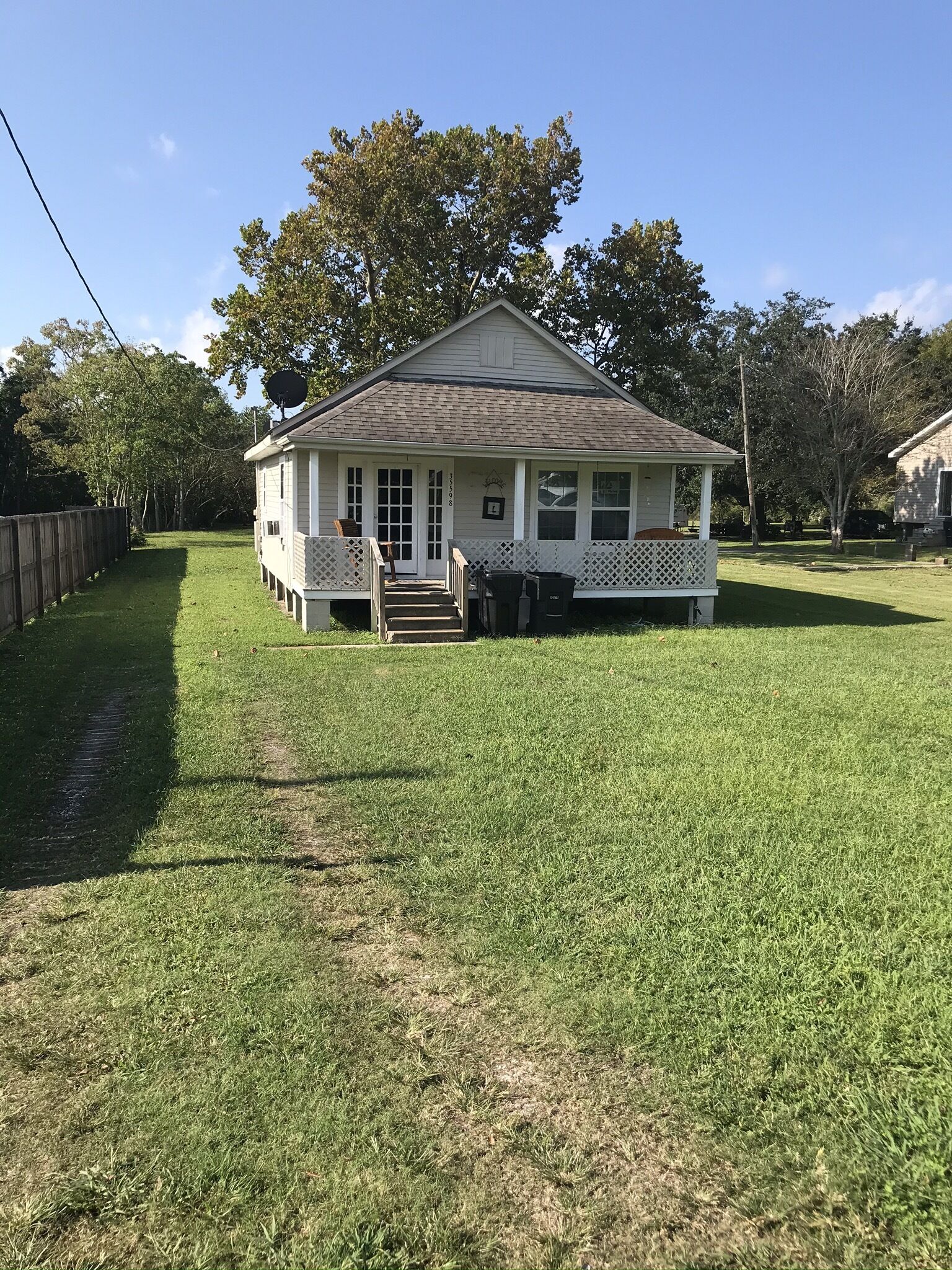 Cute Fishing Camp in Buras