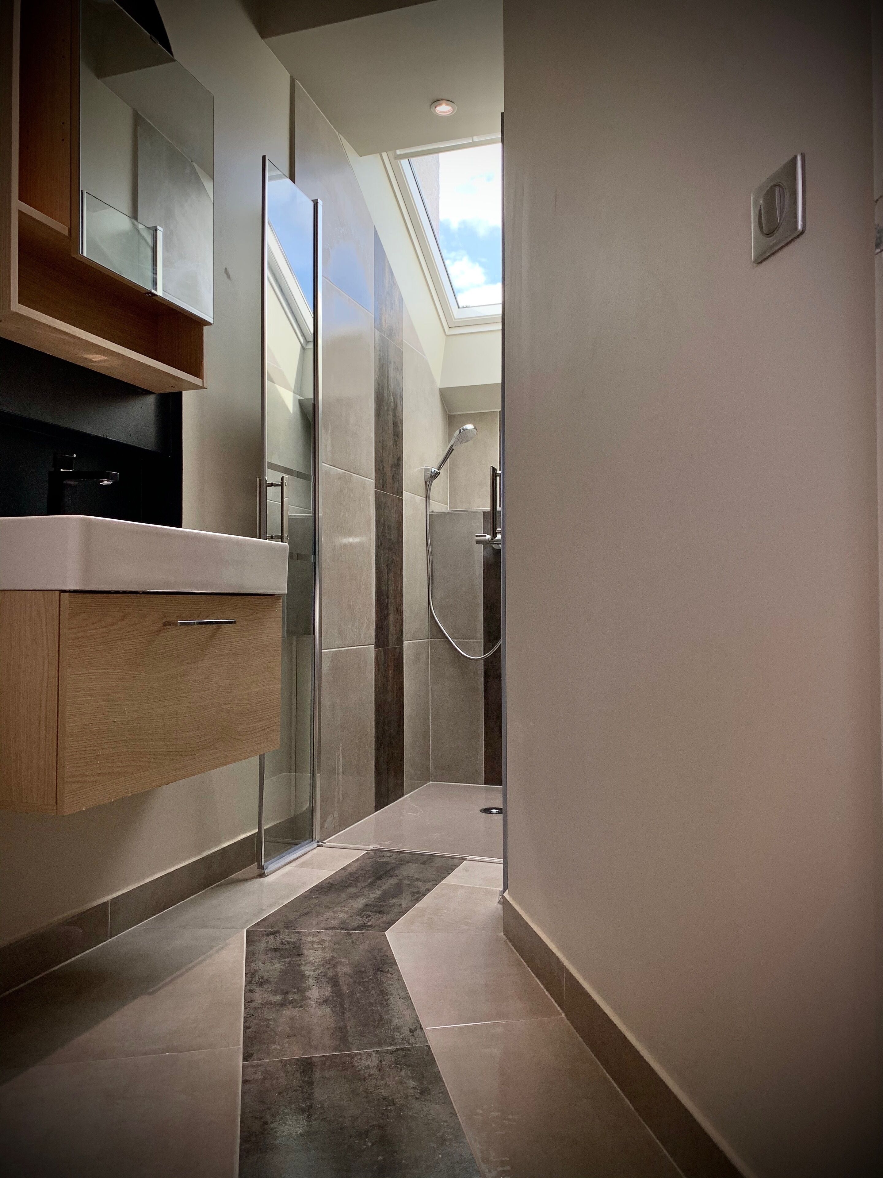 Bright apartment on the love island