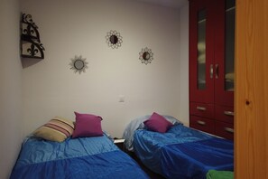 2 bedrooms, desk, WiFi, bed sheets - CASA CONDES SANTA OLALLA APARTMENT (Cáceres)