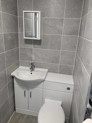 Studio (1 Bedroom) | Interior - City & Station Stays at Gulland House by Pureserviced (Plymouth)