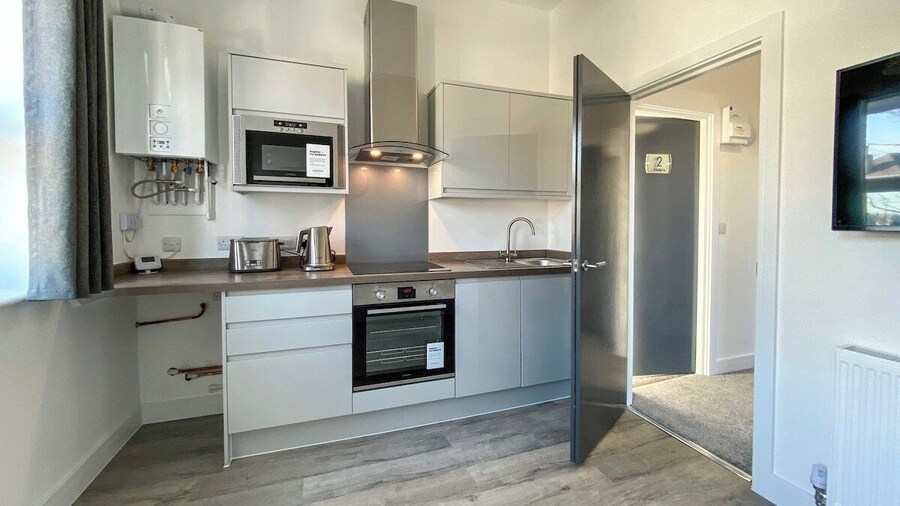 City & Station Stays at Gulland House by Pureserviced