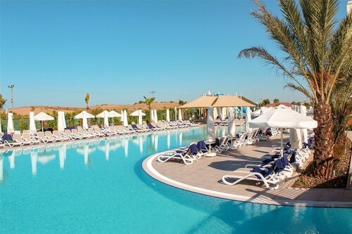 Sunwing Side Beach by Barut Hotels