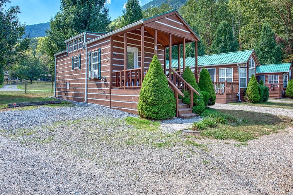 Sylva Airbnb & Cheap Cabin Rentals from 54 AirCabins