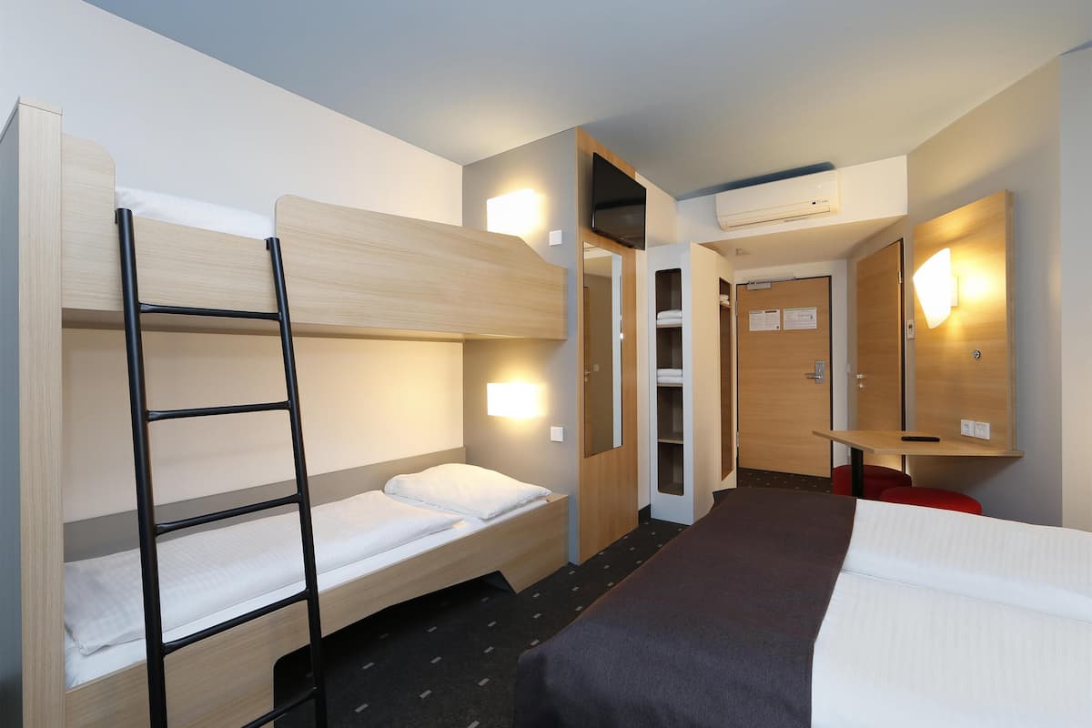 Quadruple Room