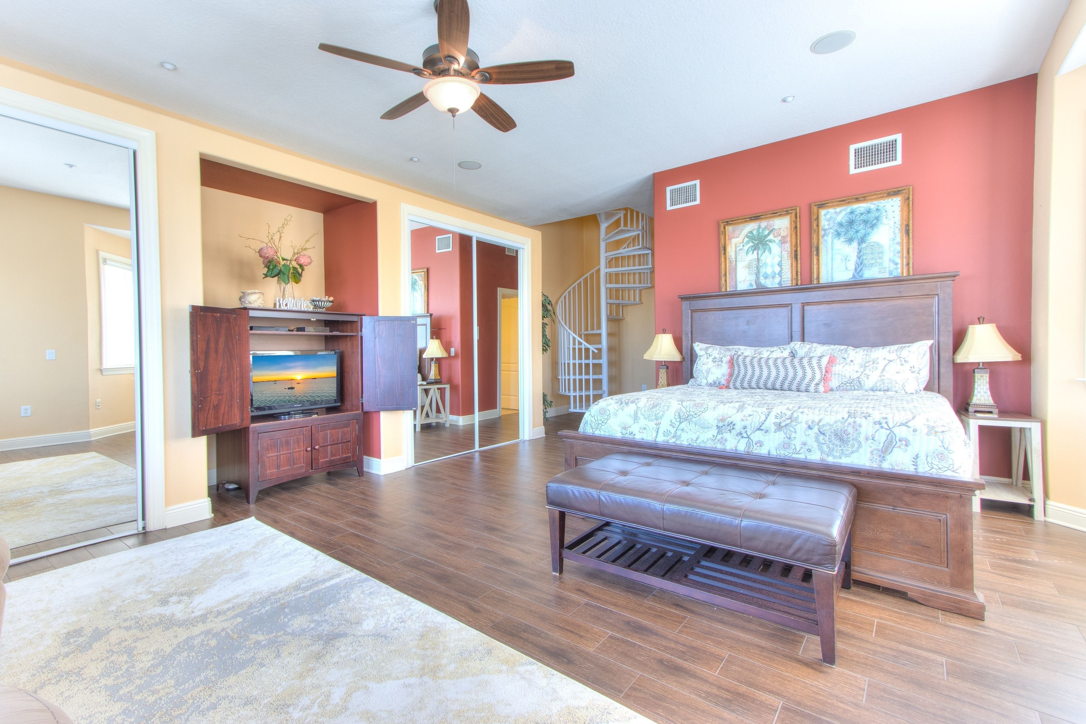 Bayway Luxury Townhome 4 Bedroom Townhouse by Redawning