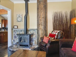 Maison, 3 chambres | Intérieur