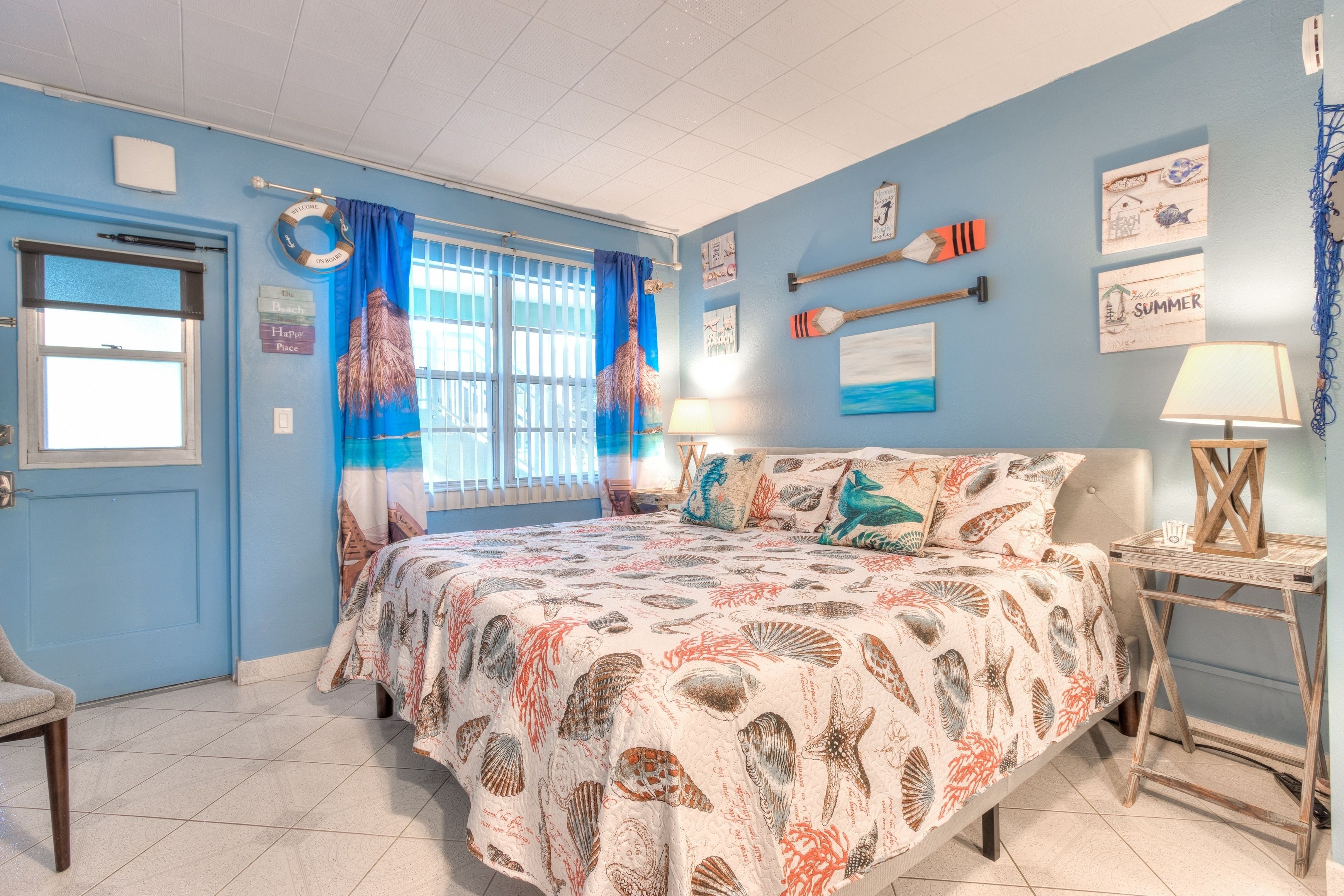 Tropic Terrace 11 Beachfront Rental Studio Bedroom Condo in St