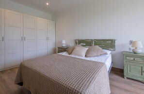 1 bedroom, iron/ironing board - Nice apartment in small community with pool. (Begur)