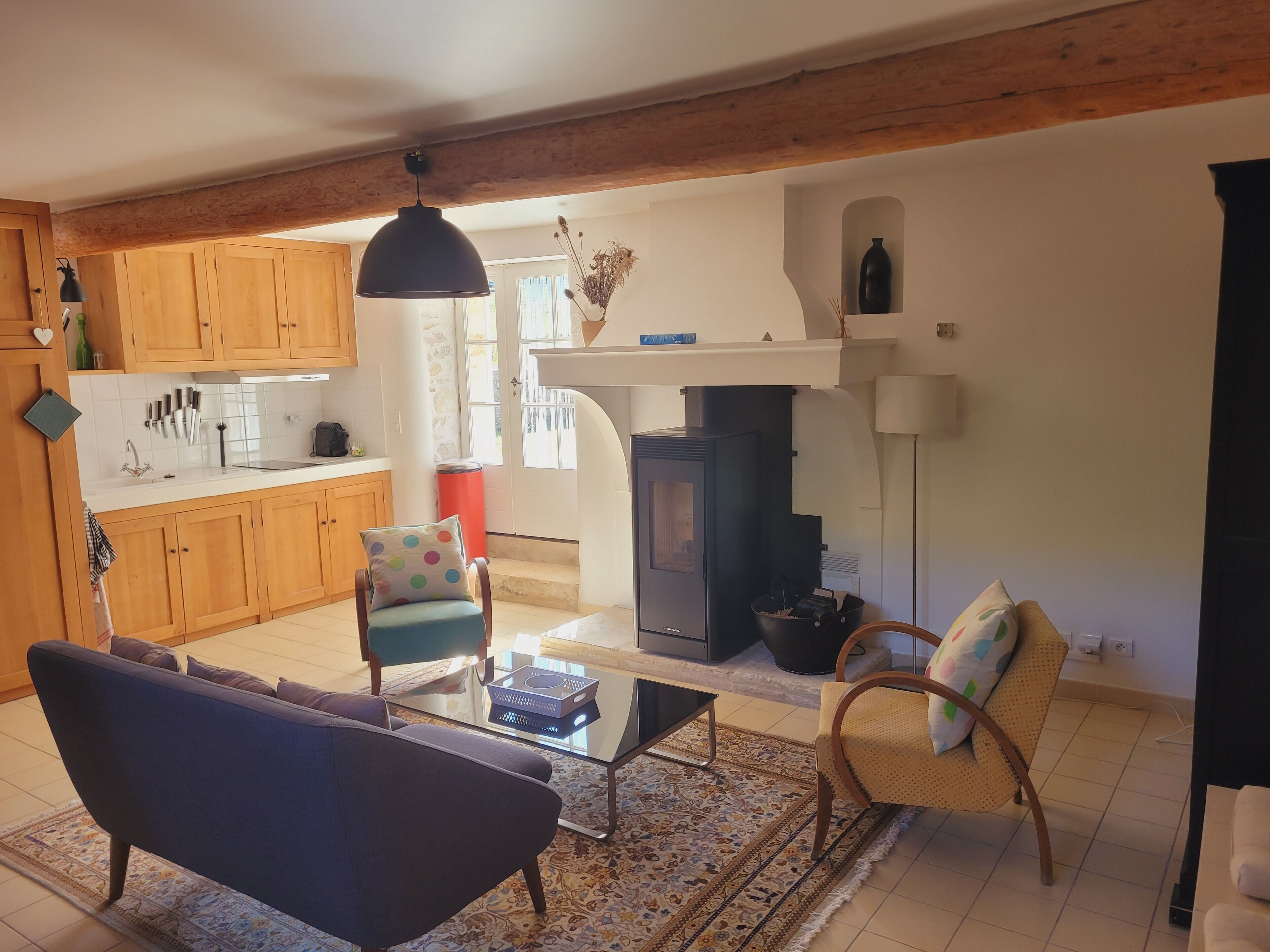 les ecuries du Mouni de Roche havre de paix dans le parc du Luberon en Provence