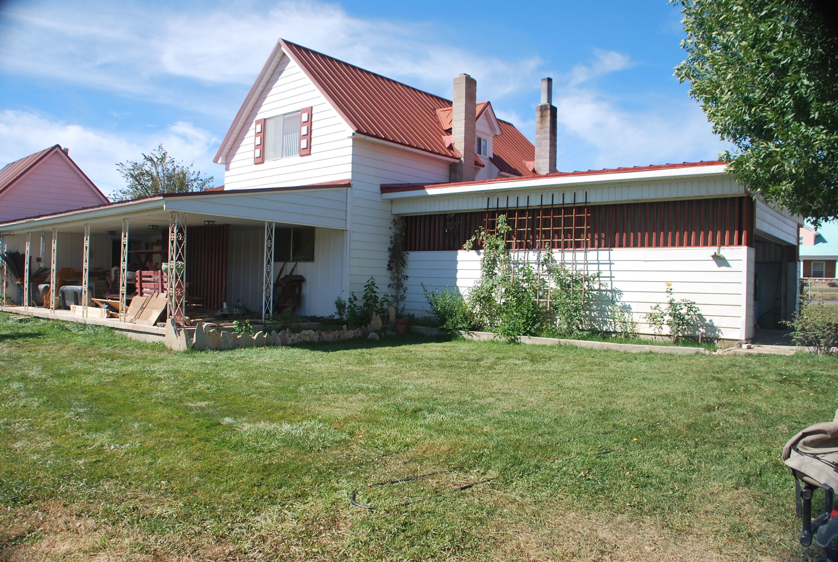 Dora's Country Cottage