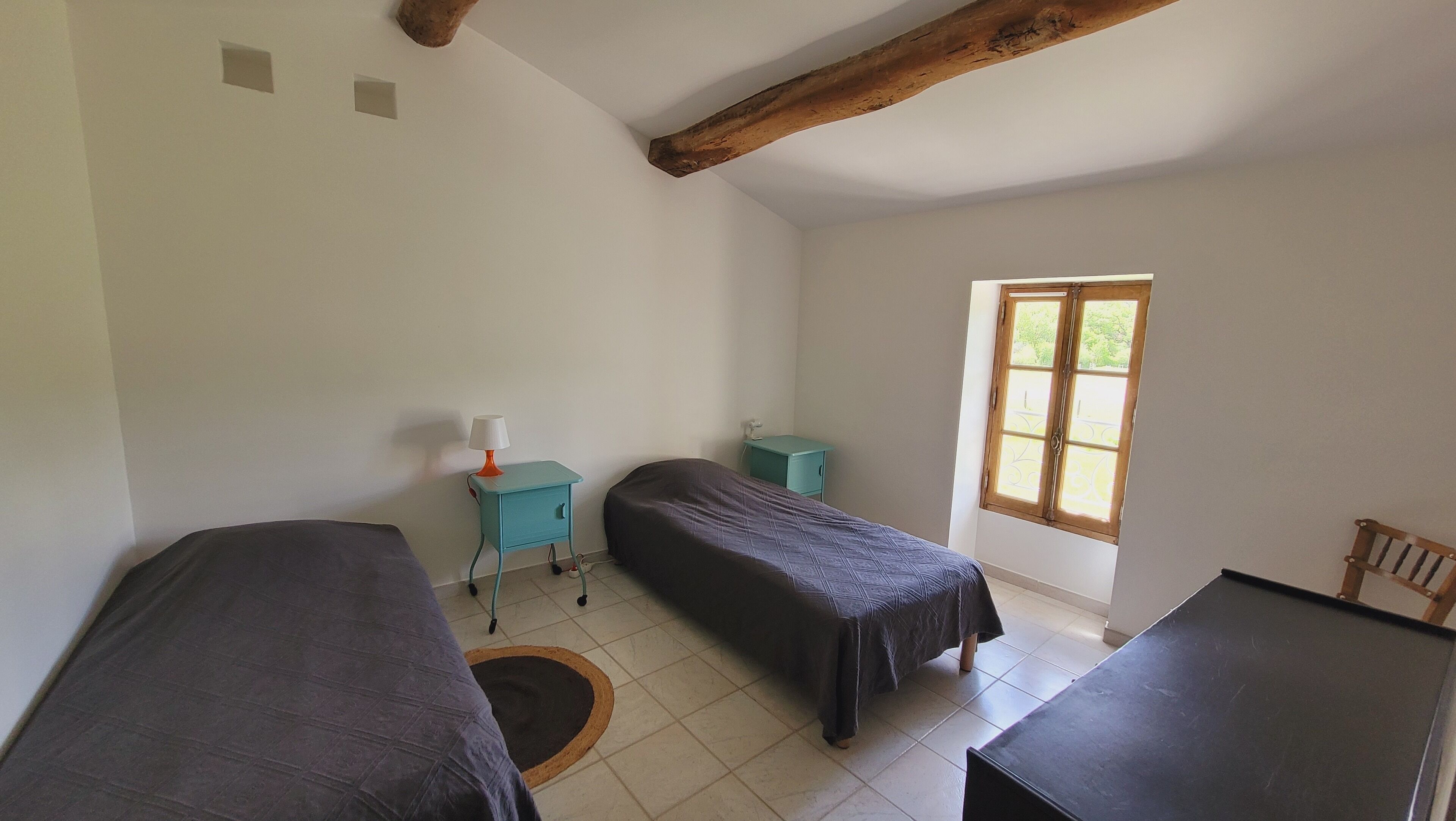 2 Schlafzimmer, Bügeleisen/Bügelbrett, kostenloses WLAN