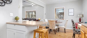 Stylish, Spacious Home: Walk Downtown, Fenced Yard on Washington St.