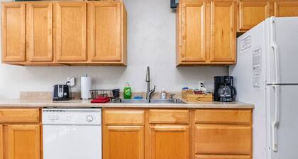 Stylish, Spacious Home: Walk Downtown, Fenced Yard on Washington St.