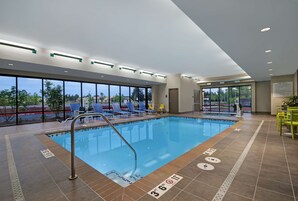 Una piscina techada