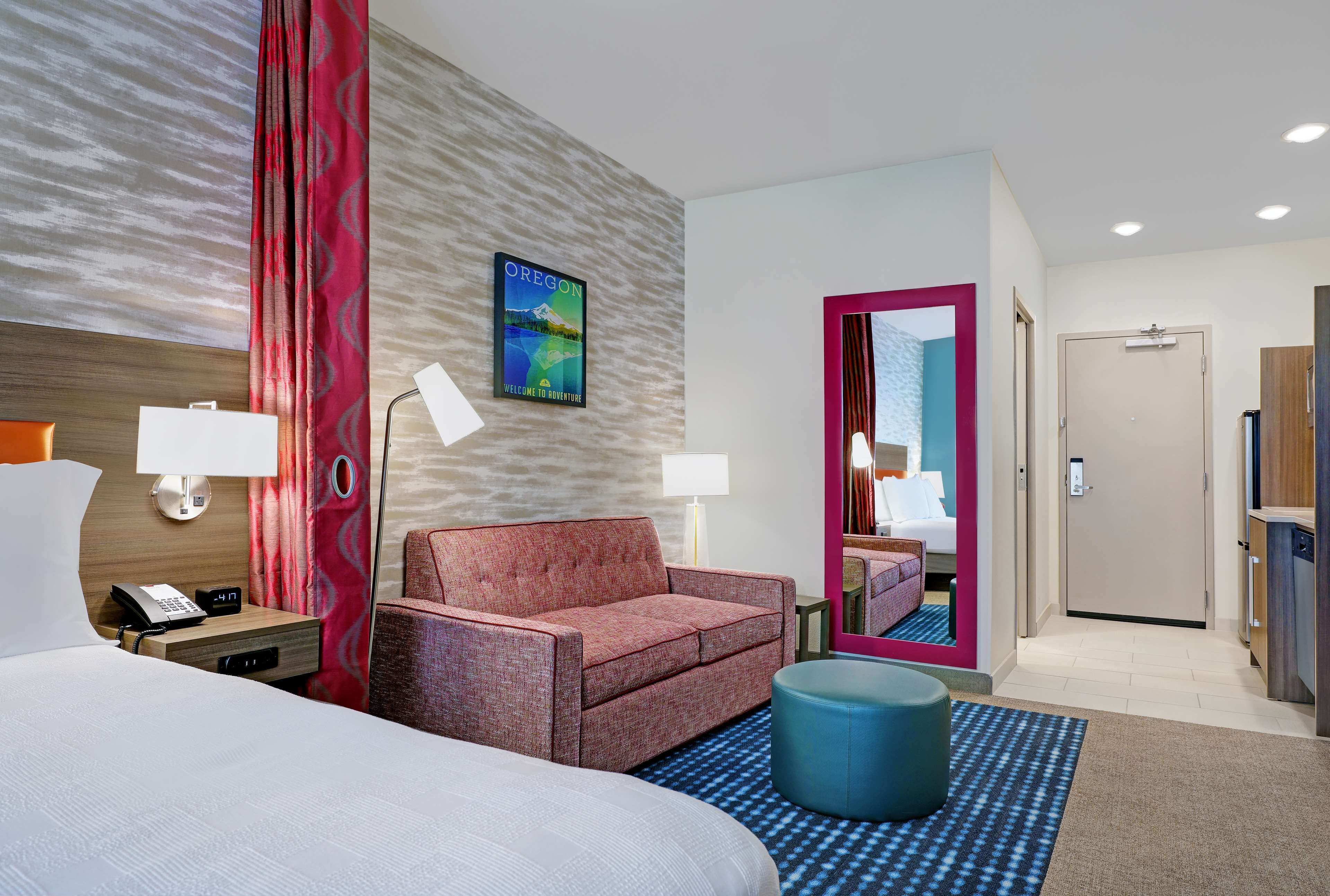 55-inch led tv with digital channels, tv