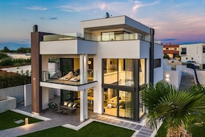 Exterior - Luxury Villa Deluxe Pula with private pool in Pula - Istria (Pula)