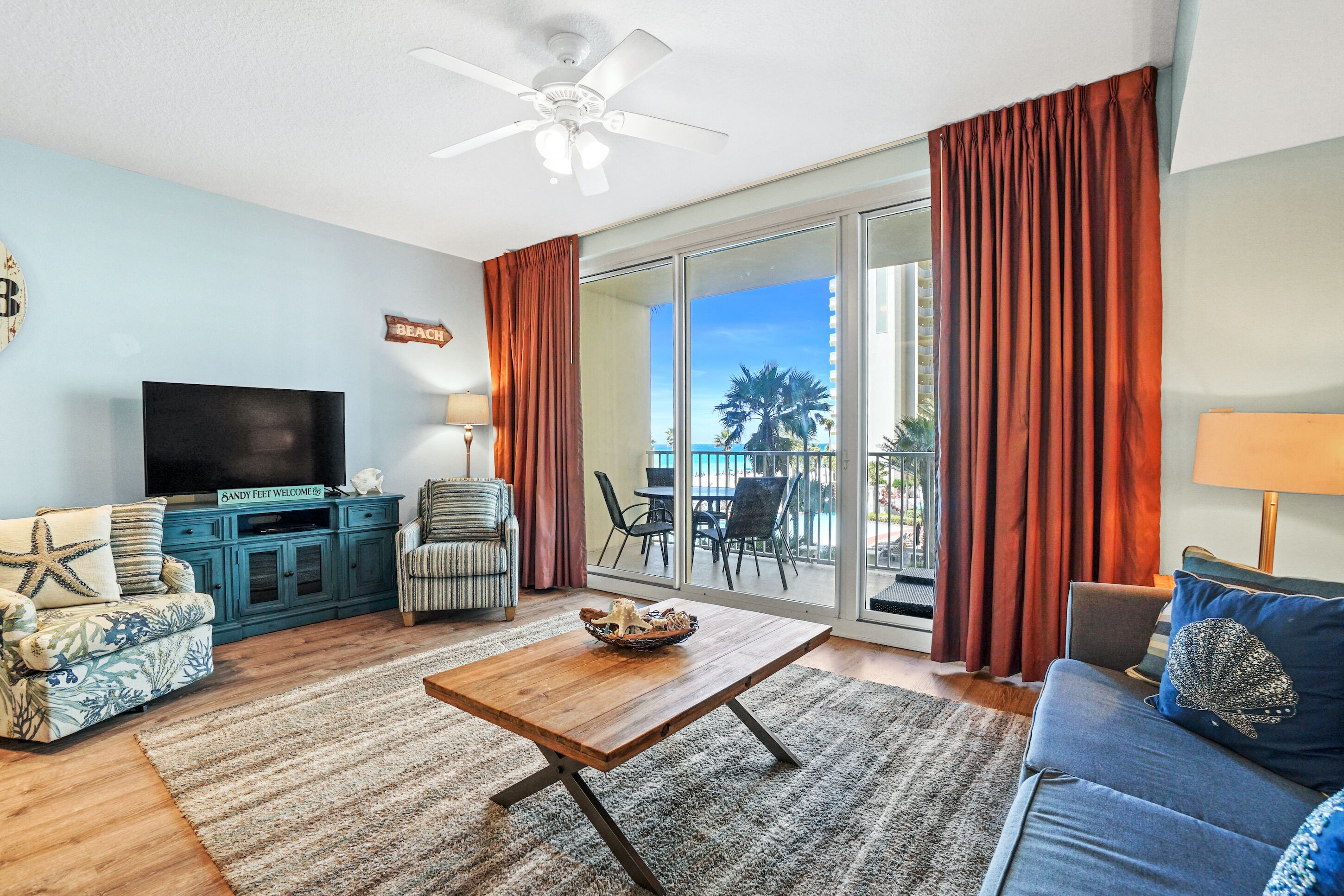 Beachfront, Huge Pool, hot tubs, Private Beach, Free Activities Daily Incl