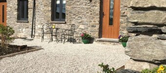 Stunning 3 bed cottage with exceptional views over fields and the Lakeland fells