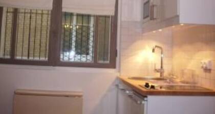 Einzimmerwohnung - Paris