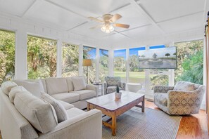 Smart TV, DVD player, ping pong, printers - Twin Oaks 26 by Wild Dunes, with Golf View (Isle Of Palms)