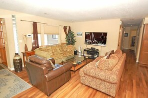 Imagen sin descripción, 3 de 16, botón