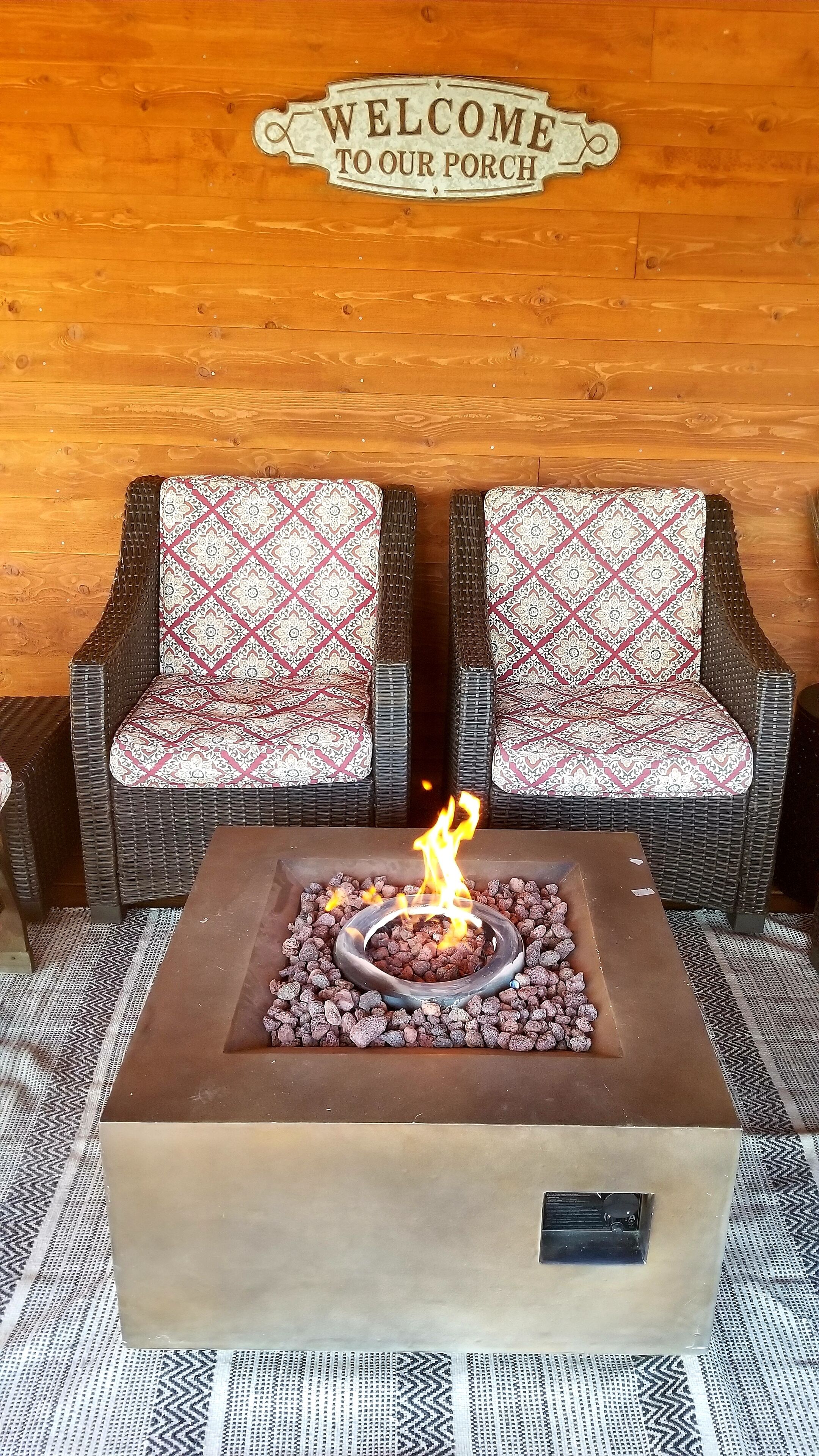 The Brown - Cabin 1 - Amazing White River frontage views!