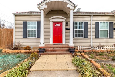 The Charm Chickasha | Fiber | W/D | Dog Friendly