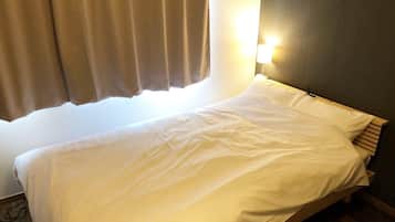 Private Vacation Home, Non smoking | 2 bedrooms, laptop workspace, iron/ironing board, free WiFi