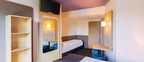 Desk, laptop workspace, soundproofing, free WiFi