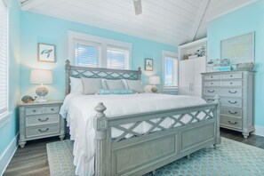 6 bedrooms, iron/ironing board, travel crib, free WiFi - Oceanfront Home with Expansive Views (Bald Head Island)